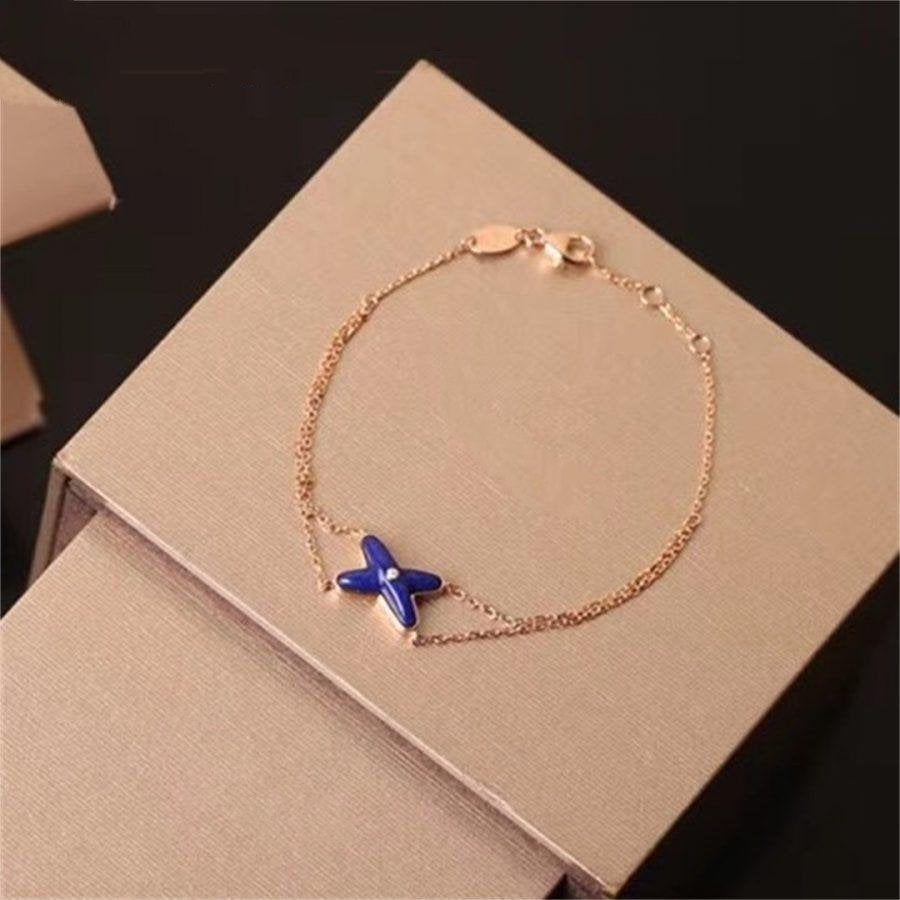 [Vera  Jewelry]Hollow Design Four-Leaf Clover Flower Shape Bracelet