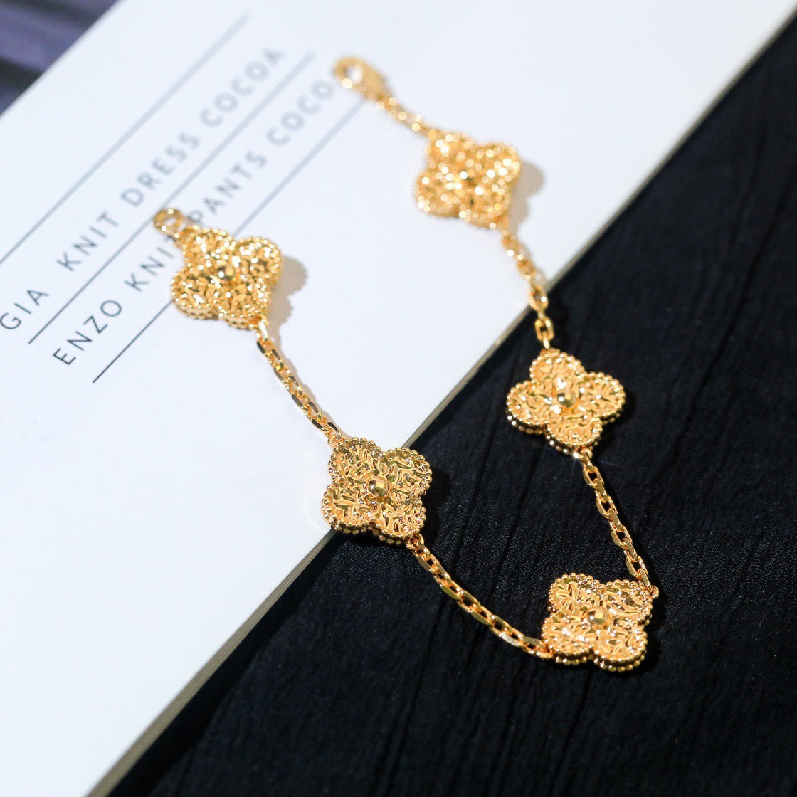 [Vera  Jewelry]LUCKY CLOVER 5-MOTIF BRACELET - BRONZING