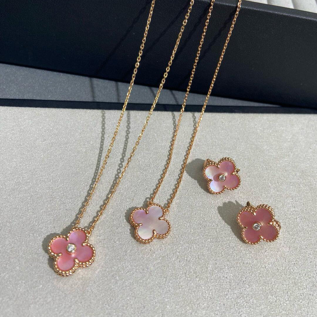 [Vera  Jewelry]CLOVER 15MM DIAMOND PINK MOP NECKLACE