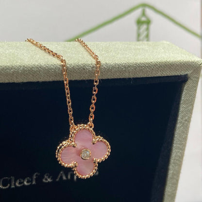 [Vera  Jewelry]CLOVER 15MM DIAMOND PINK MOP NECKLACE