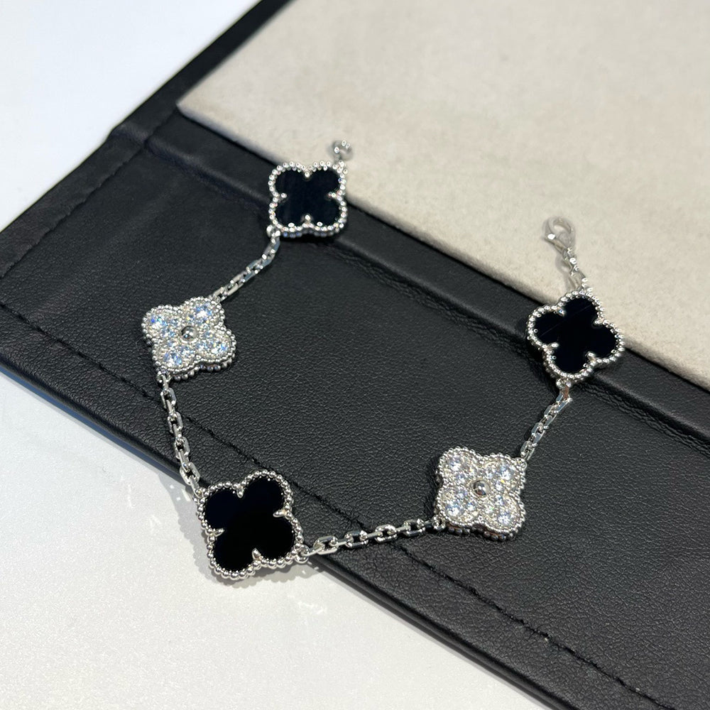 [Vera  Jewelry]LUCKY CLOVER 5-MOTIF BRACELET - BLACK OXNY COLLECTION