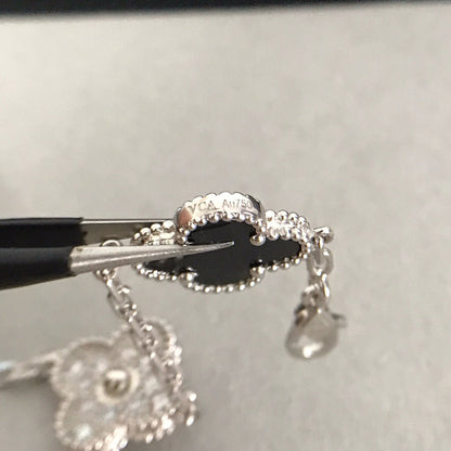 [Vera  Jewelry]LUCKY CLOVER 5-MOTIF BRACELET - BLACK OXNY COLLECTION