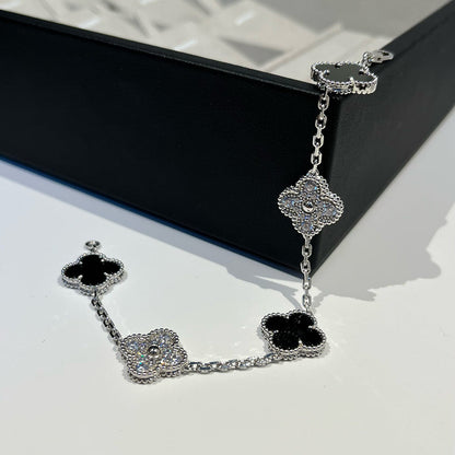 [Vera  Jewelry]LUCKY CLOVER 5-MOTIF BRACELET - BLACK OXNY COLLECTION