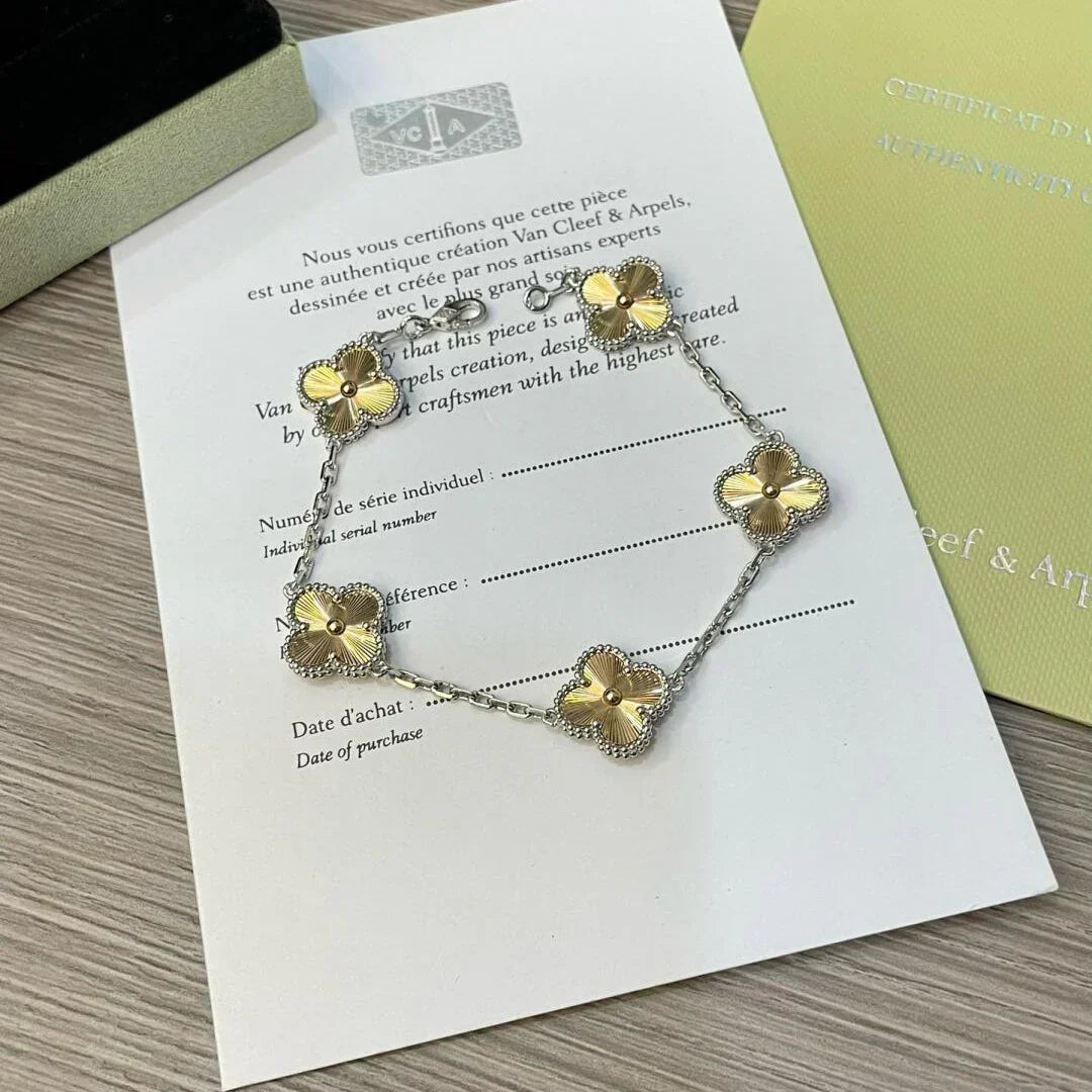 [Vera  Jewelry]LUCKY CLOVER 5-MOTIF BRACELET - LASER COLLECTION