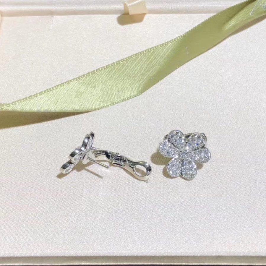 [Vera  Jewelry]FRIVOLE SILVER FLOWER DIAMOND EARRINGS