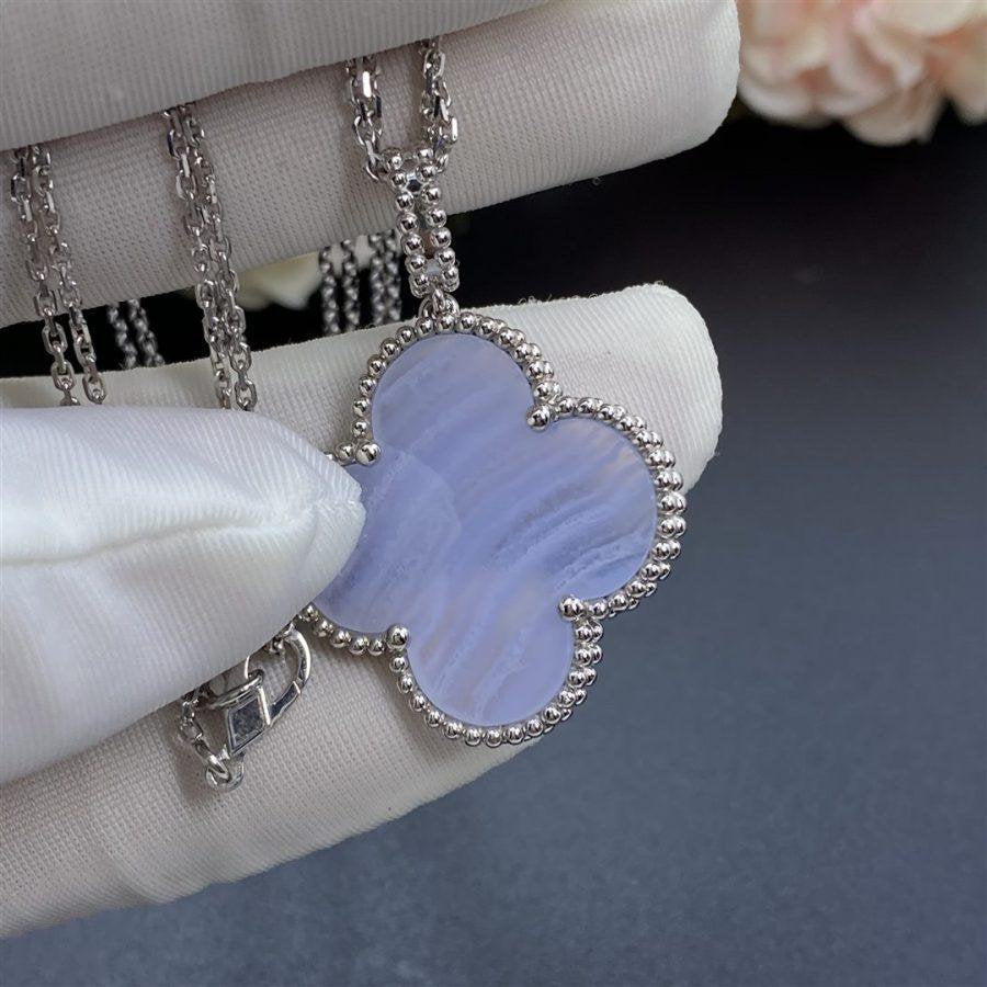 [Vera Jewelry]CLOVER SILVER CHALCEDONY BIG CLOVER NECKLACE