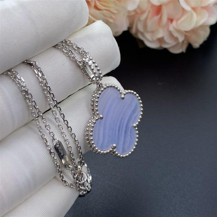 [Vera Jewelry]CLOVER SILVER CHALCEDONY BIG CLOVER NECKLACE