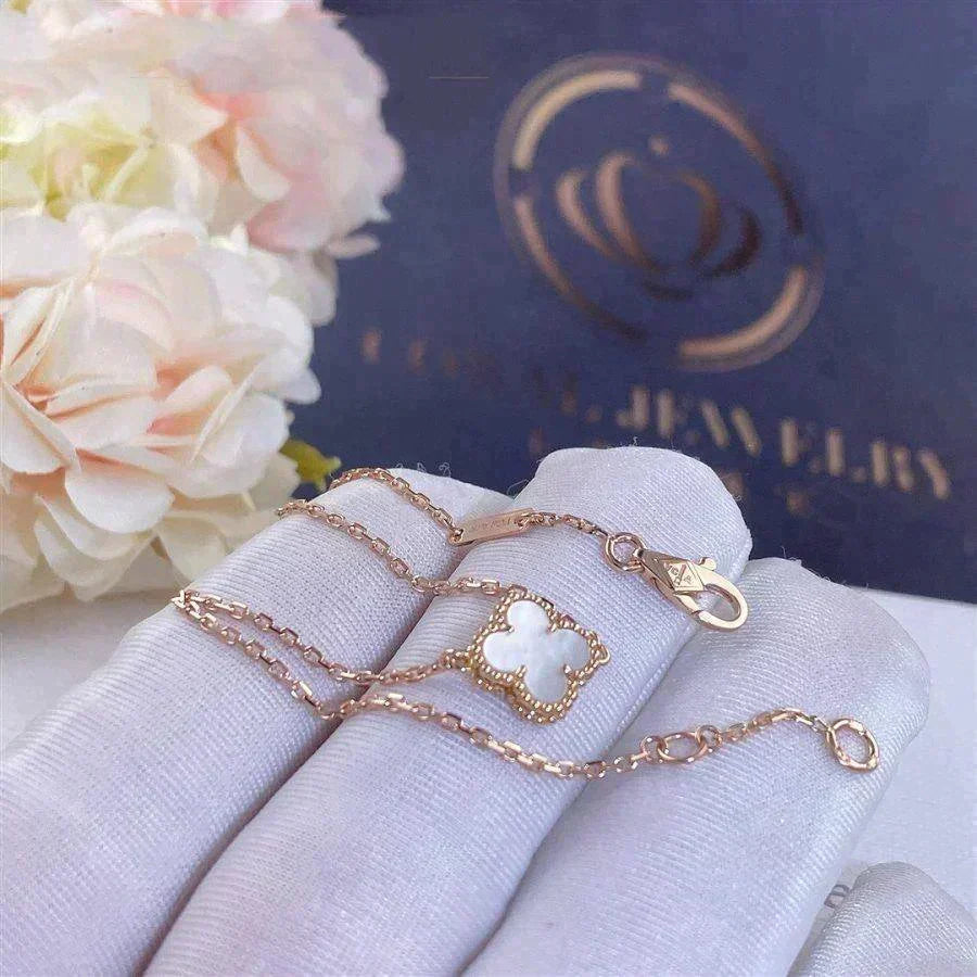 [Vera Jewelry]CLOVER WHITE MOP SINGLE FLOWER BRACELET