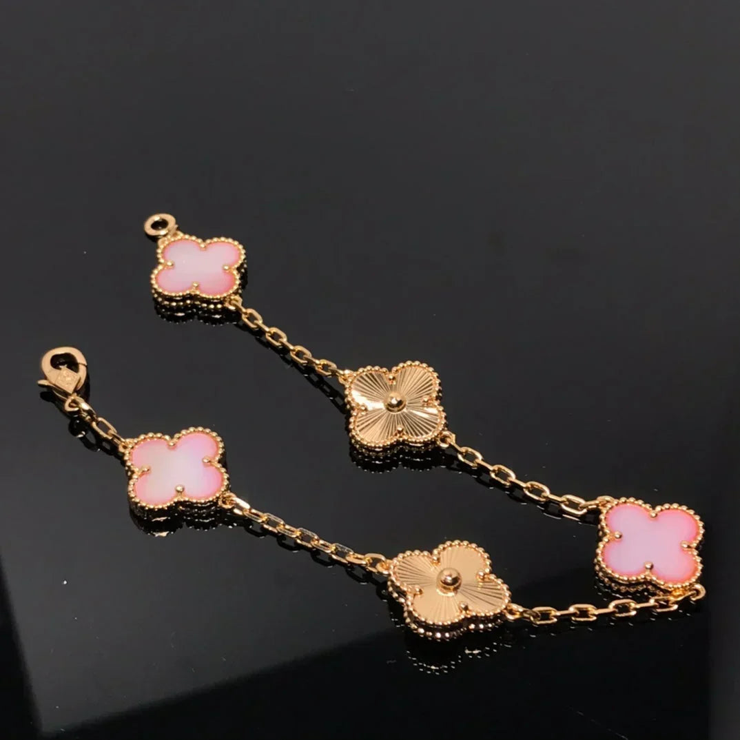 [Vera  Jewelry]LUCKY CLOVER 5-MOTIF BRACELET - PINK MOTHER-OF-PEARL COLLECTION