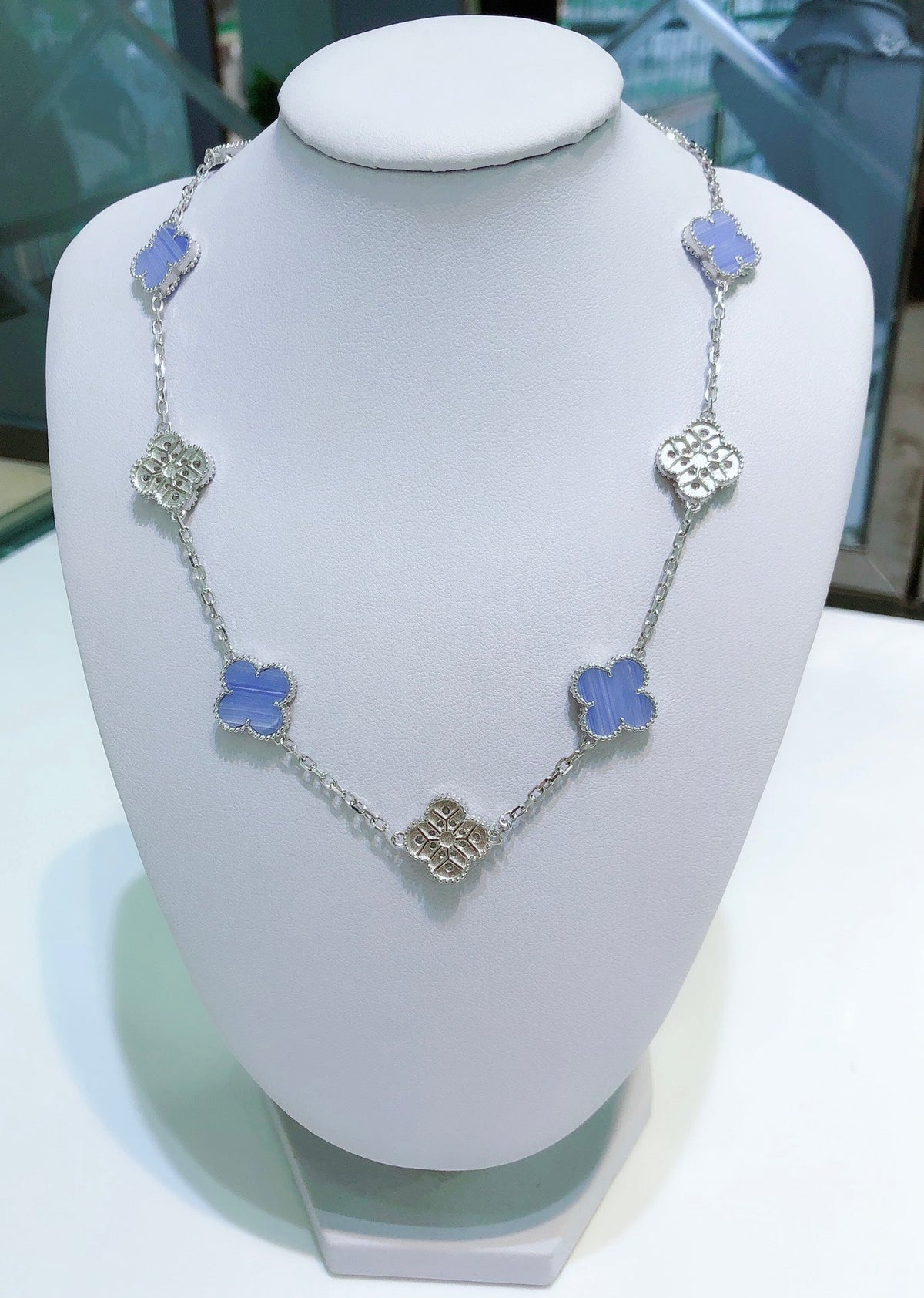 [Vera Jewelry]CLOVER 10 MOTIFS CHALCEDONY DIAMONDS SILVER NECKLACE