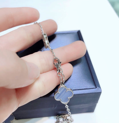 [Vera Jewelry]CLOVER 10 MOTIFS CHALCEDONY DIAMONDS SILVER NECKLACE
