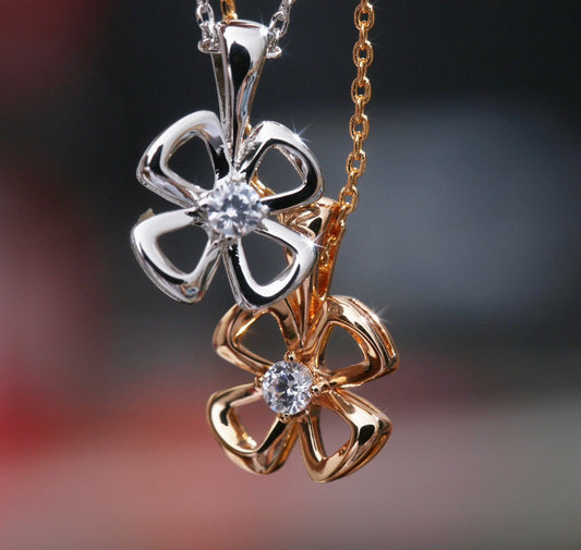 [Vera]FIOREVER NECKLACE DIAMOND CENTER