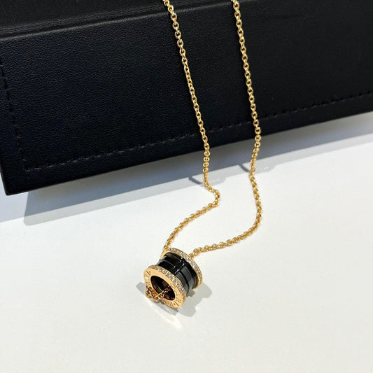 [Vera]ZERO 1 BLACK CERAMIC DIAMOND PINK GOLD NECKLACE